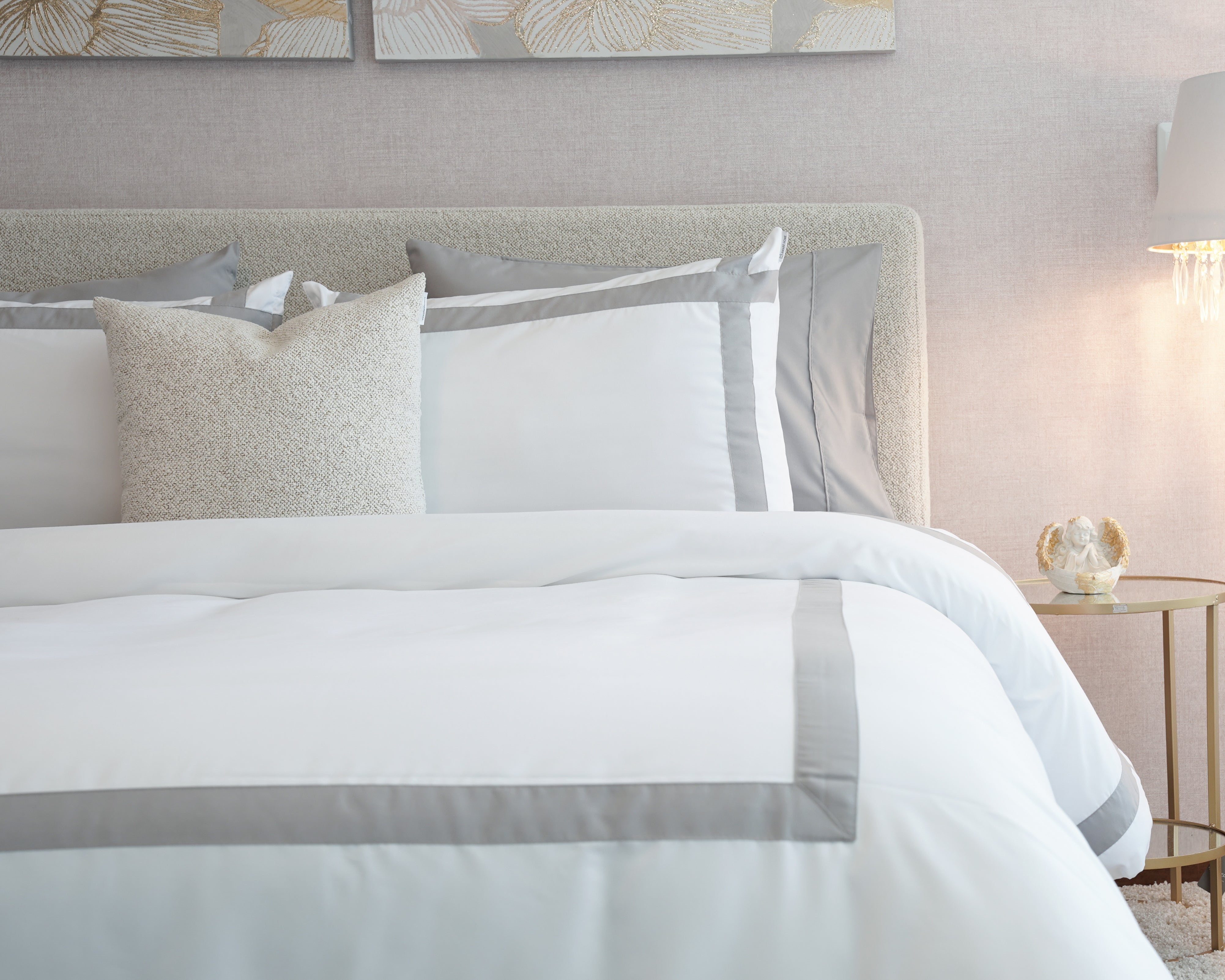 Set Duvet Cover Silver + Set de 2 Individuales Gratis- Colección Capri