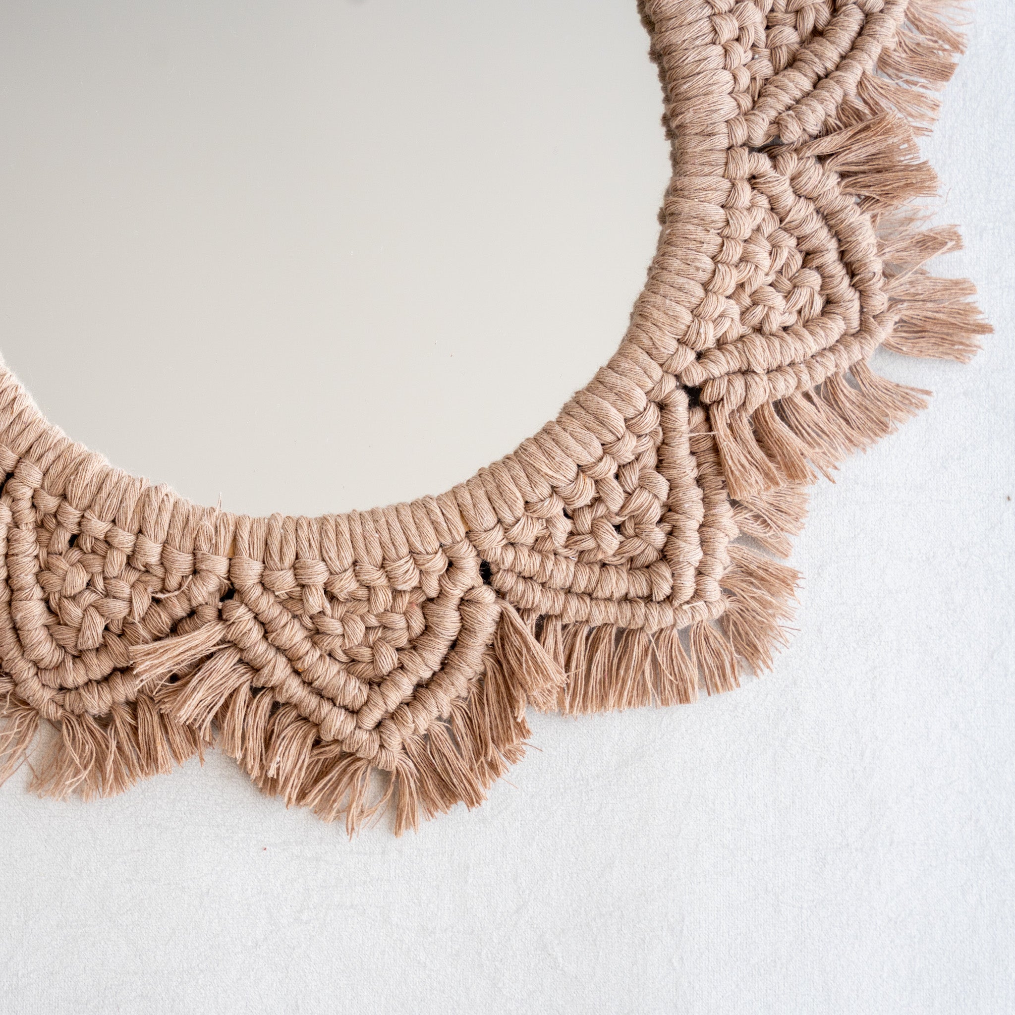 Espejo en Macramé Avellana 50CM - Colección Elegance