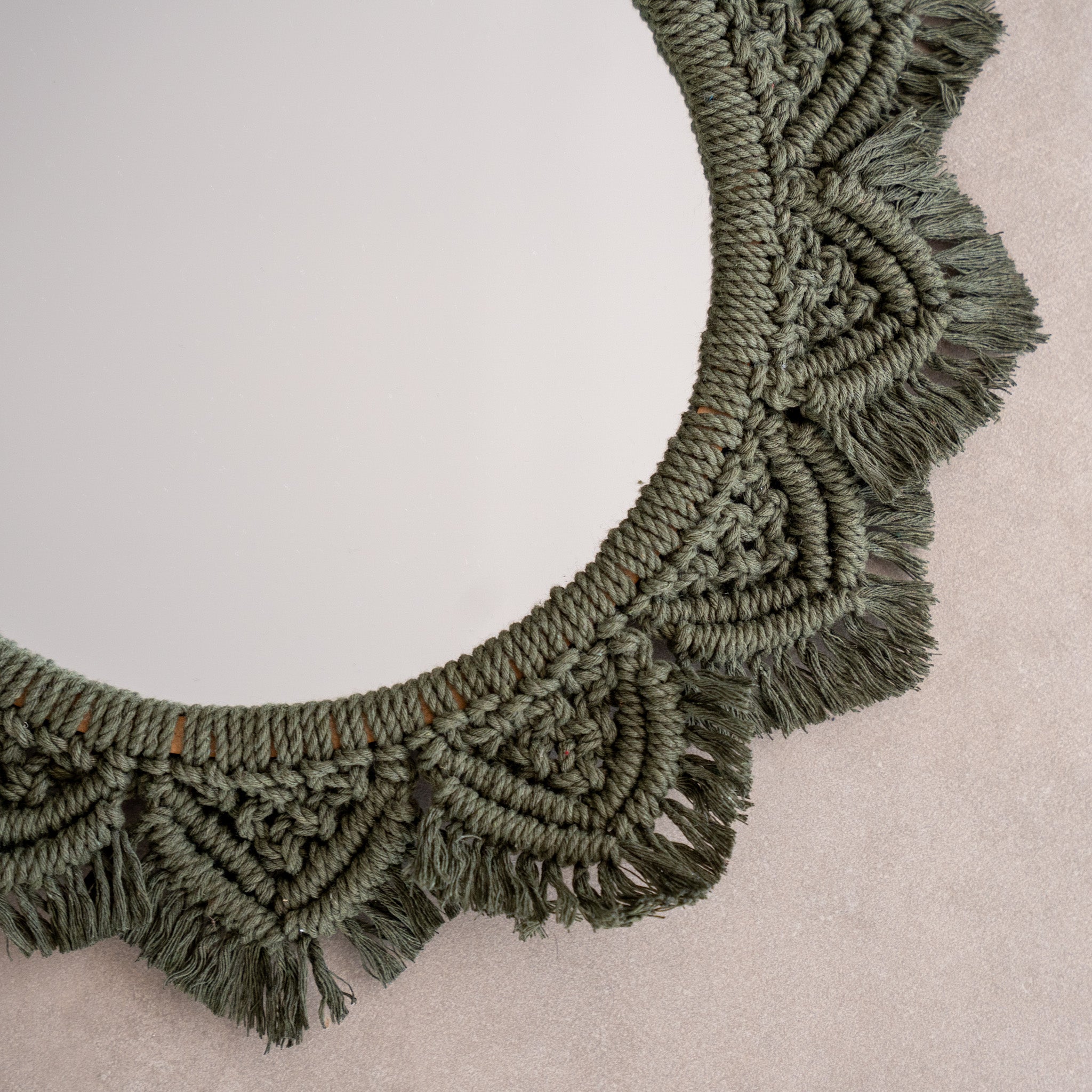 Espejo en Macramé Verde Oliva 60CM - Colección Serenity